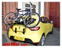 Renault <br> Clio IV <br> MIT und Ohne Chromzierleiste <br> Bj. 11/2012 bis ... <br> Grundträger <br> 822406 552